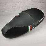 (image for) Vespa Sprint Primavera SEAT COVER Black with Italian Stripes